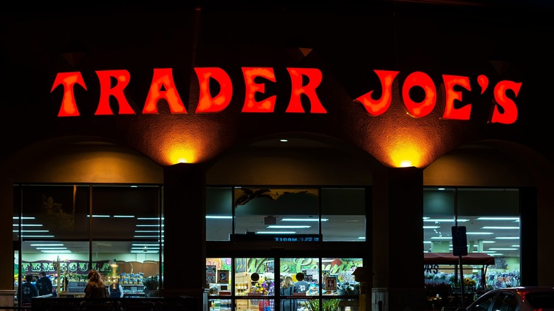 Trader Joe's sign at night