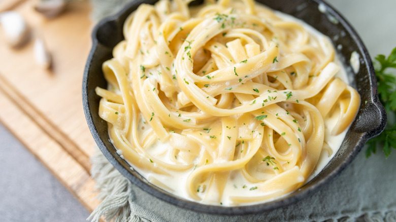 Pasta in alfredo sauce