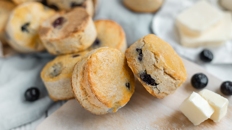 blueberry scones