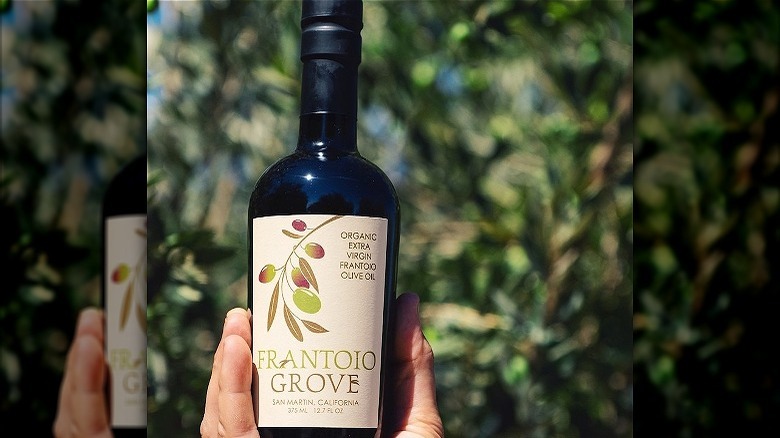 Frantoio Grove oil 