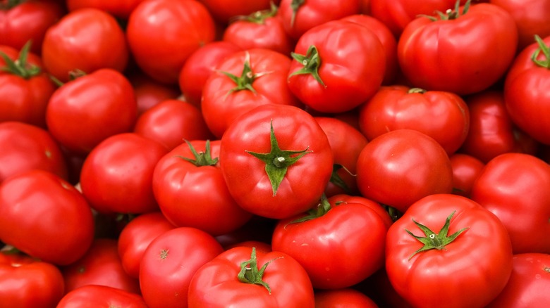 Pile of tomatoes