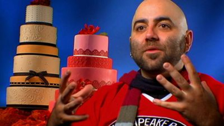 Duff Goldman gesturing