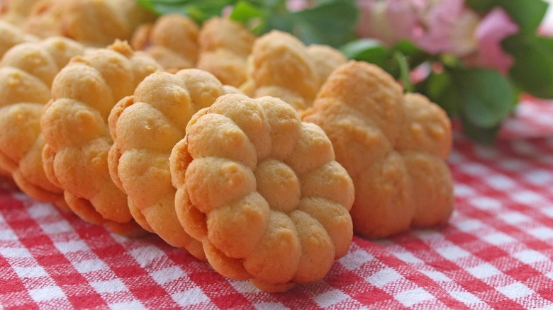 Row of spritz cookies