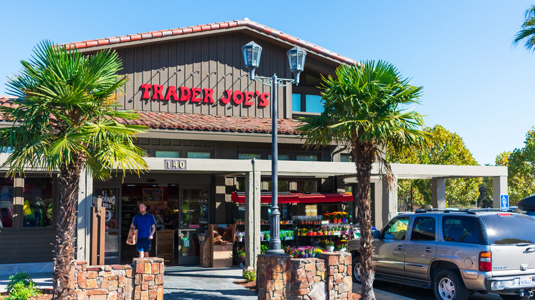 Trader Joe's exterior in California