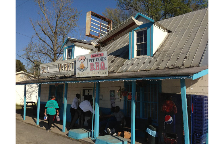 Day 2: Lunch — Scott's Bar-B-Que, Hemingway, S.C.