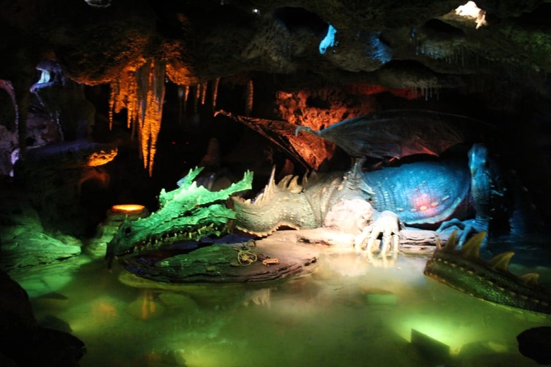 La Tanière du Dragon, Disneyland Park (Paris)