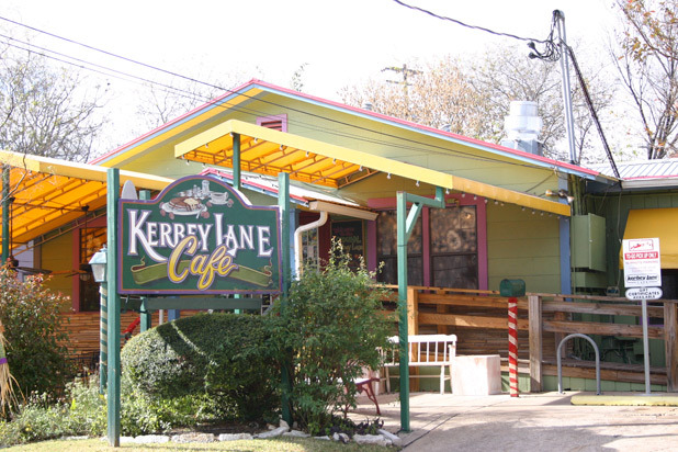 DE — Kerbey Lane, Austin, Texas