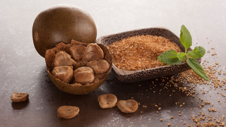 Monk fruit and granulated sweetener in bowls