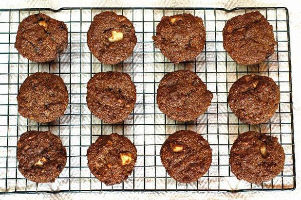 23. Apple Molasses Bran Muffins