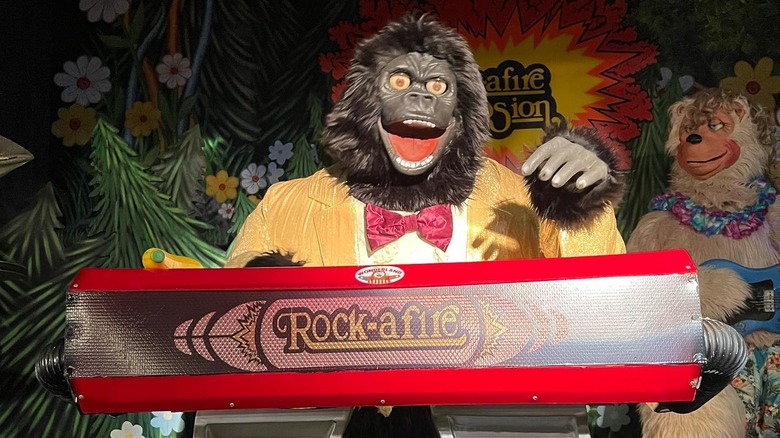 rock-afire explosion keyboardist