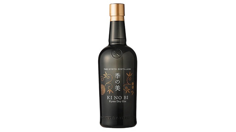 black bottle of Ki No Bi gin