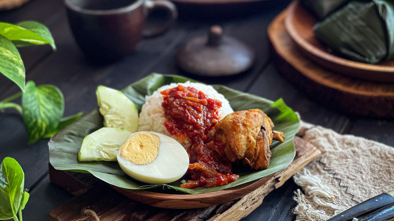 Plate of nasi lemak