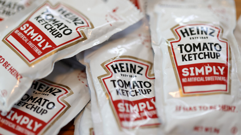 Packets of Heinz ketchup