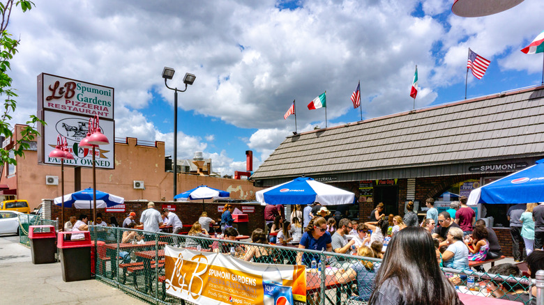 Spumoni Gardens outside store front