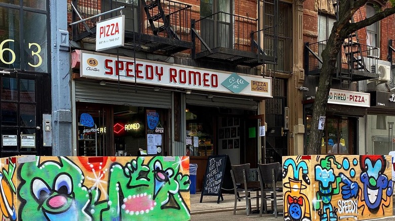 Speedy Romeo pizza store front