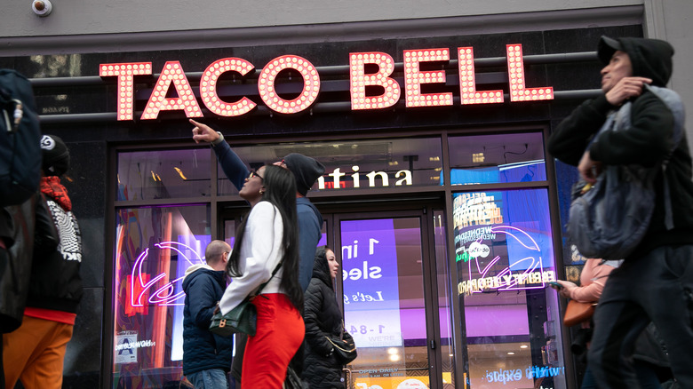 Taco Bell Cantina storefront 