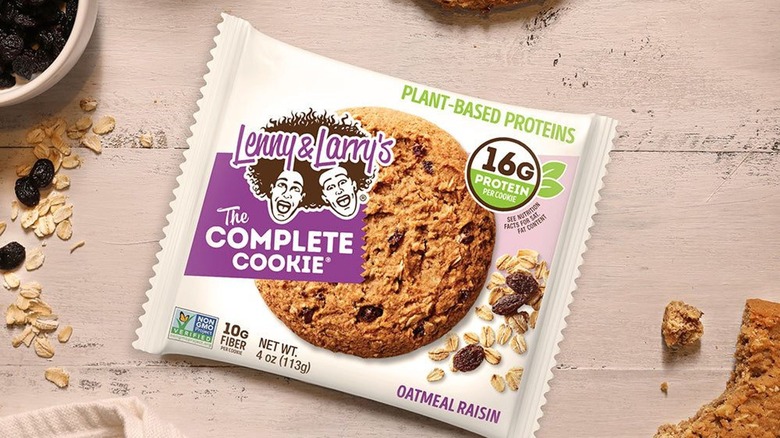 Lenny & Larry's oatmeal raisin cookie