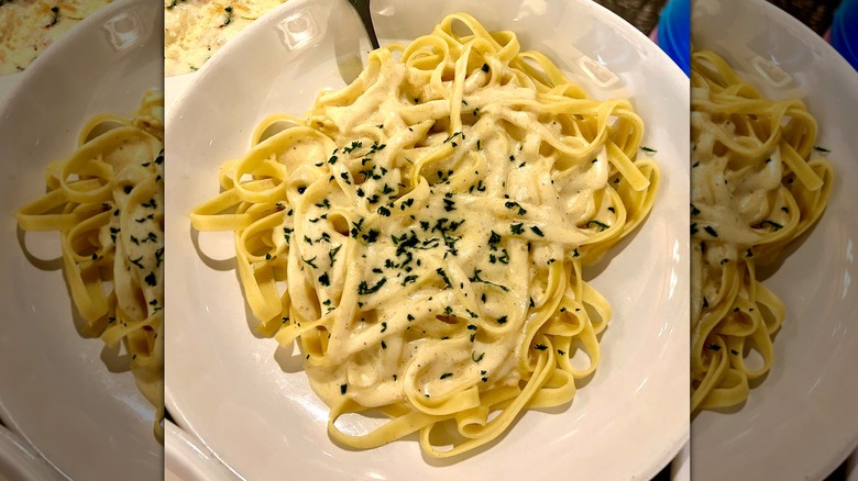 Olive Garden Fettuccine Alfredo