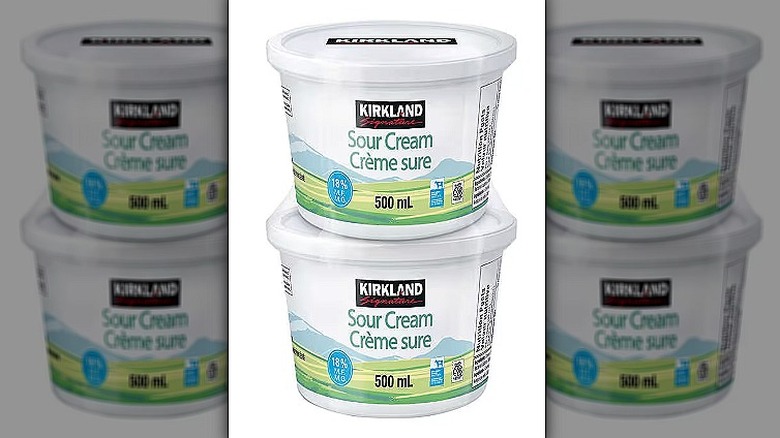 Kirkland Signature Sour Cream