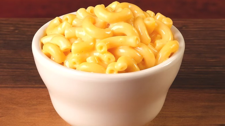 Texas Roadhouse mac & cheese