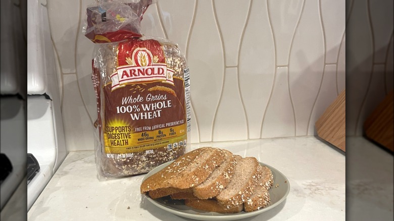 Arnold Whole Grains 100% Whole Wheat bread