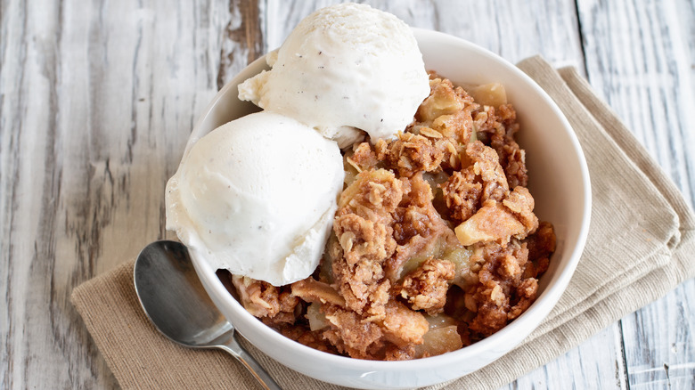 Apple crisp in dish