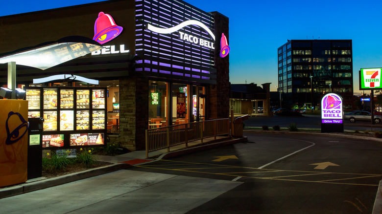 Taco Bell drive thru nighttime