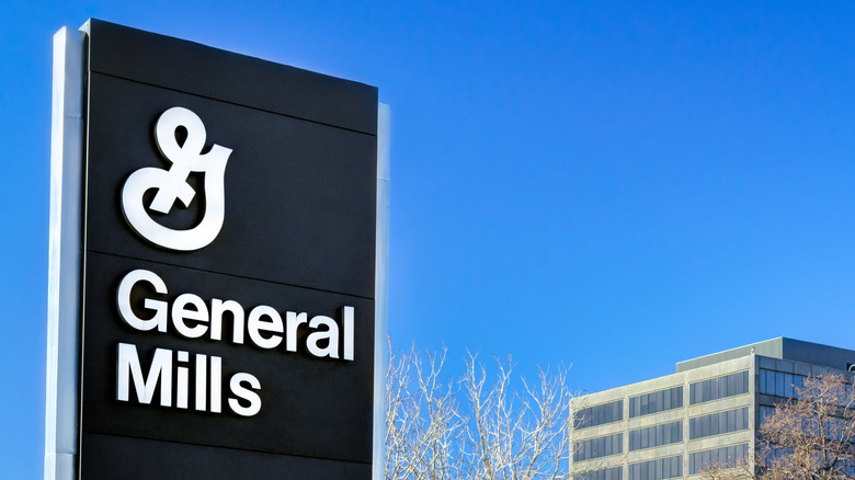 General Mills sign 