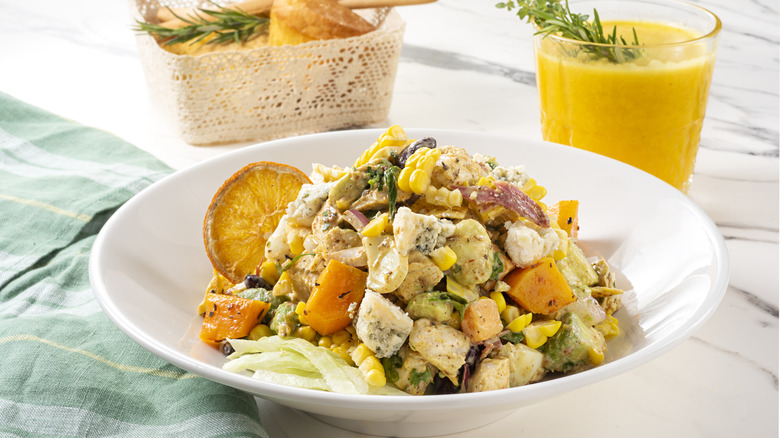 Chicken salad with apricots