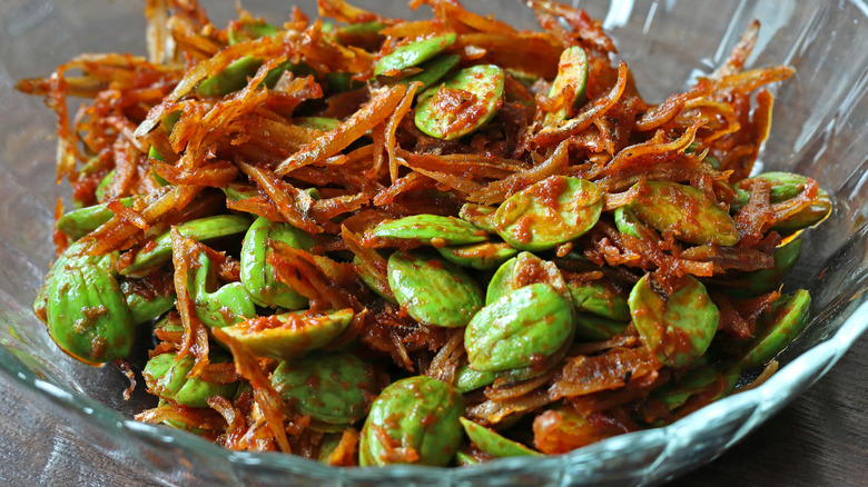 Dried anchovies mixed with beans