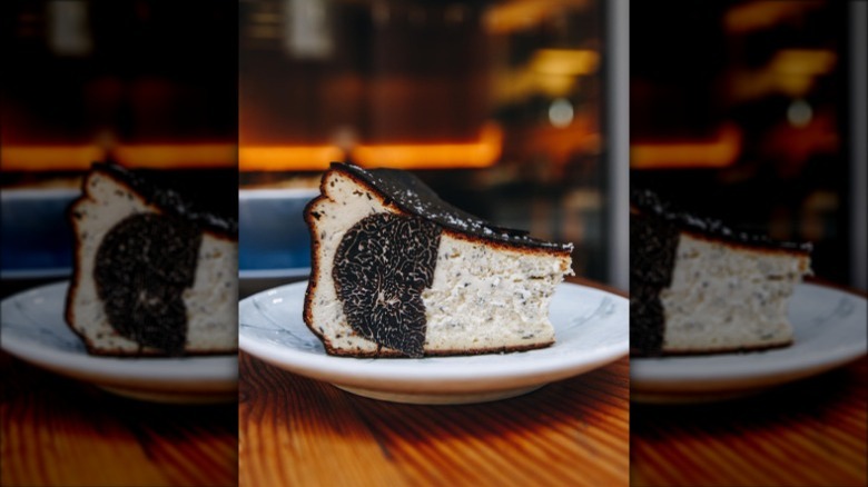 Basque cheesecake with black truffle