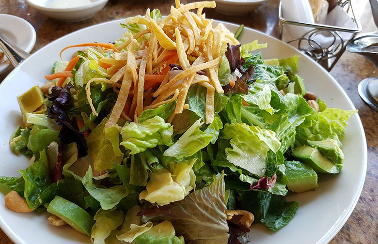 Sheila's Chicken and Avocado Salad 