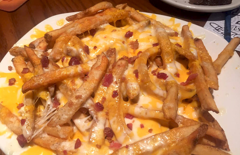 Aussie Cheese Fries, Large 