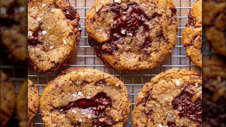 Rye chocolate chip cookies