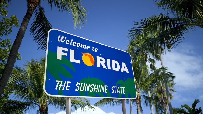 welcome to Florida signage