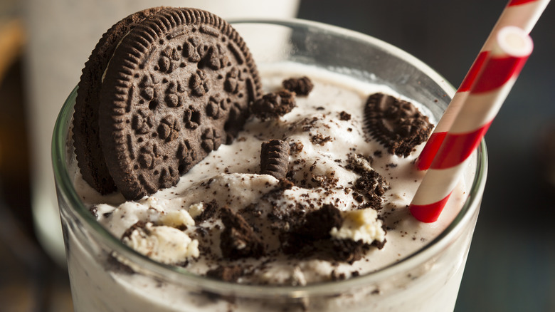 The Viral Baskin Robbins Oreo Shake Tweet Is Totally Wrong