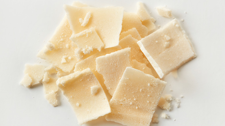 A pile of parmesan flakes