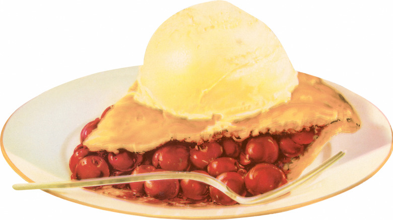 Cherry pie with ice cream