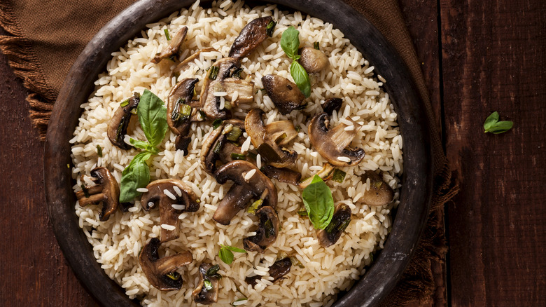 Cooked rice with mushrooms