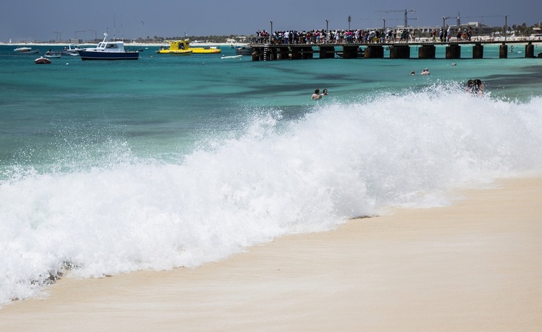 Praia de Santa Maria (Santa Maria, Cape Verde)