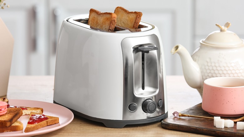 Toast in a toaster