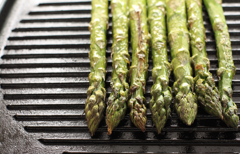 Grilled Asparagus and Prosciutto Panini