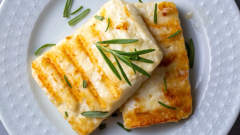 Halloumi cheese on plate