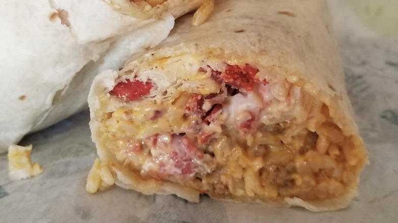 Taco Bell Beefy Melt Burrito