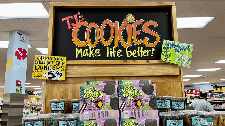 Trader Joe's cookies sign
