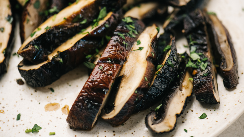 sliced portobello mushroom on plate