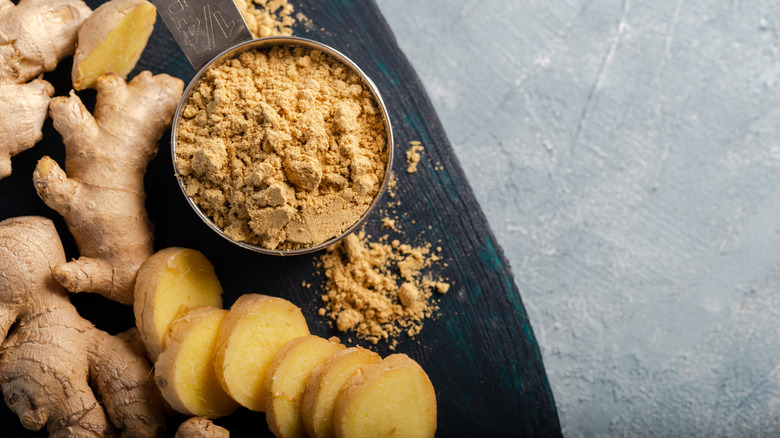 Ginger and ginger powder in a bowl