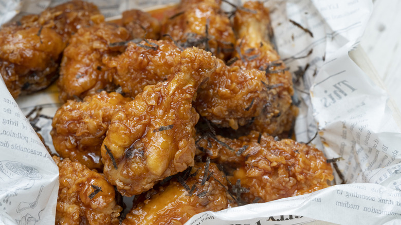 deep-fried chicken wings