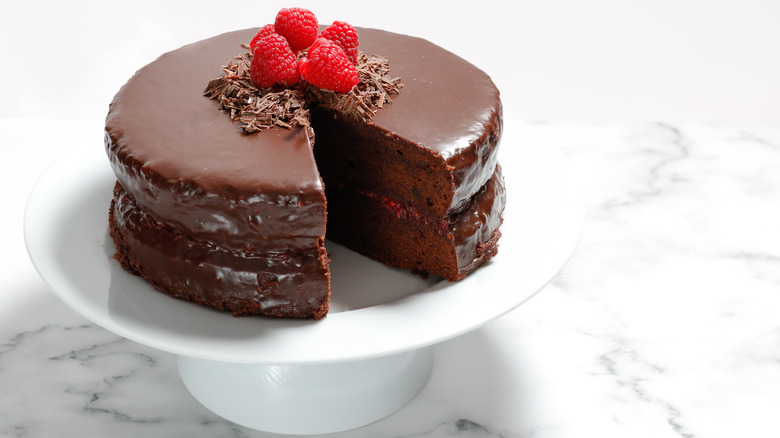 Raspberry chocolate cake