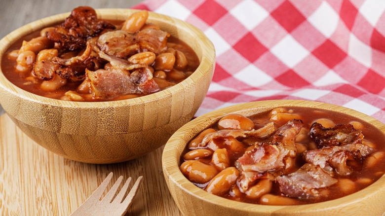 wooden bowls of baked beans